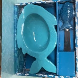 New in Box-Cute Fish Dip Bowl & Knife